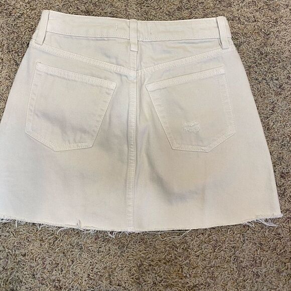 Free People Embellished Denim Skirt Size 25 - Picture 3 of 4